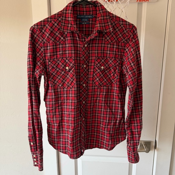 Ralph Lauren Tops - Vintage Ralph Lauren Women’s Slim Fit 100% Cotton Pearl Snap Size 6